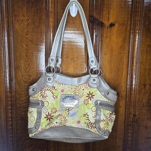 Genna DeRossi floral bag.